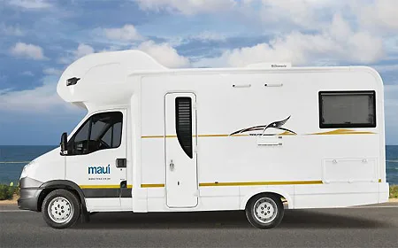 Huur de Maui M6Bi luxe camper voor max 6 personen bij AfrikaOnline.nl
