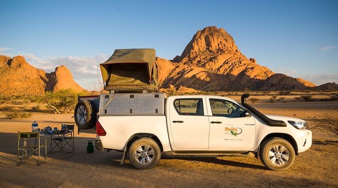 Toyota 4x4 met daktent
